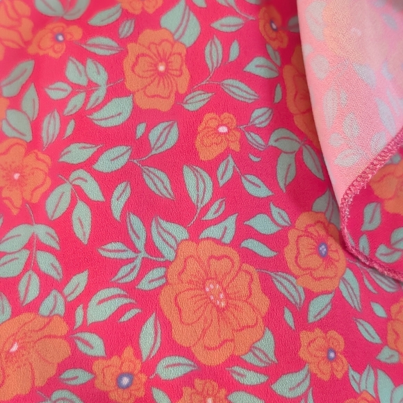 Pink Flutter Sleeve Blouse with Ruffled Tie Front - Picture 2 of 7